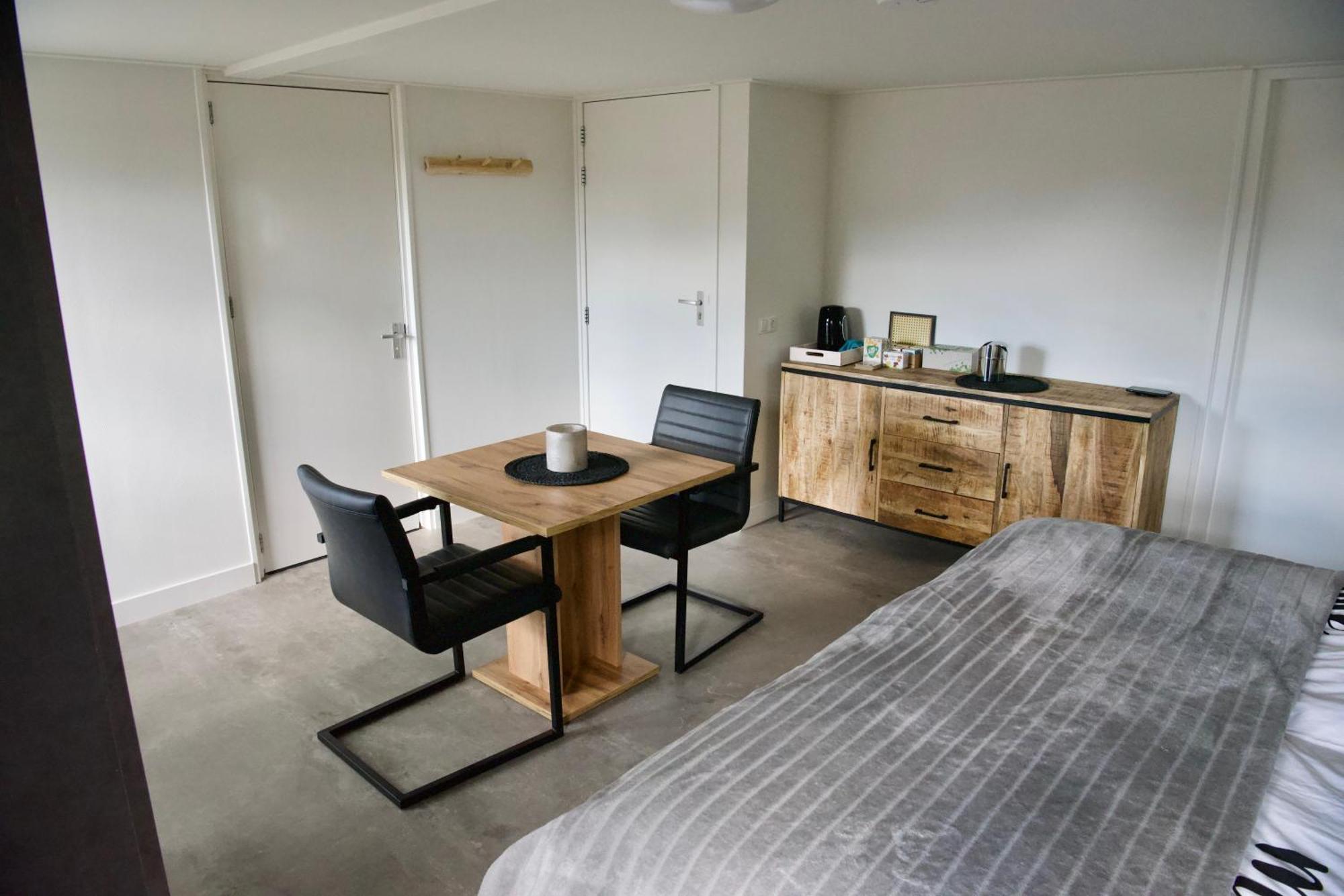 De Slaapmuts Bed & Breakfast Winsum  Bagian luar foto